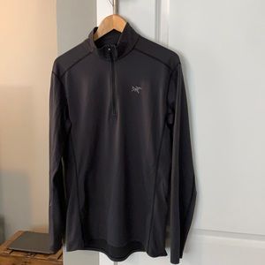 Arcteryx half zip, lightweight, size large